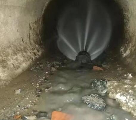 桑日市政管道清淤